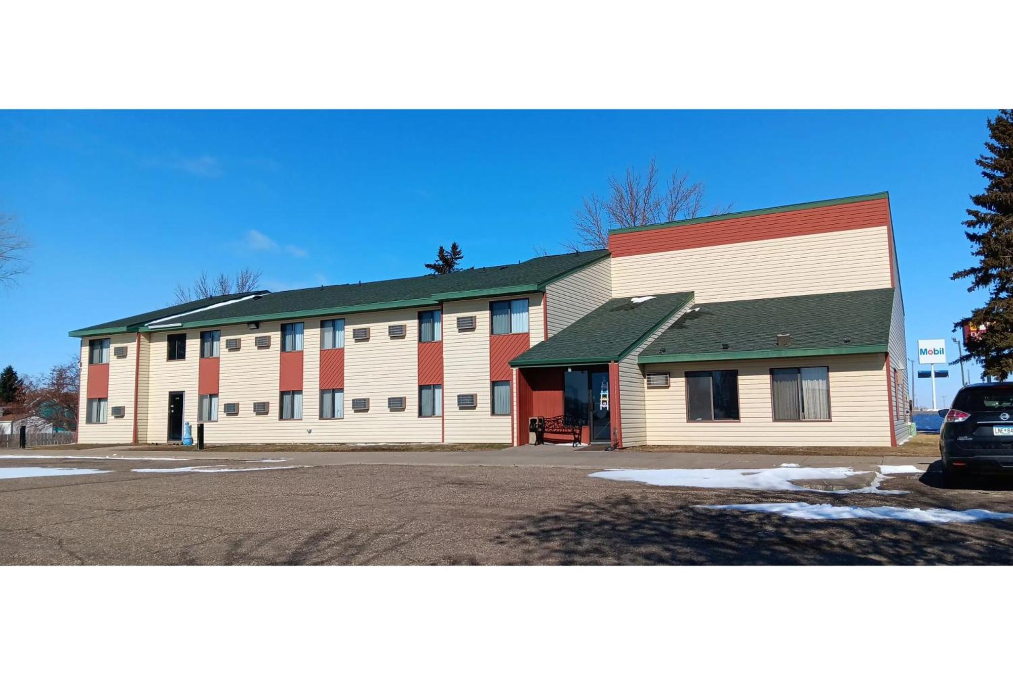 Scotwood Motel By Oyo Washburn Nd Exterior photo